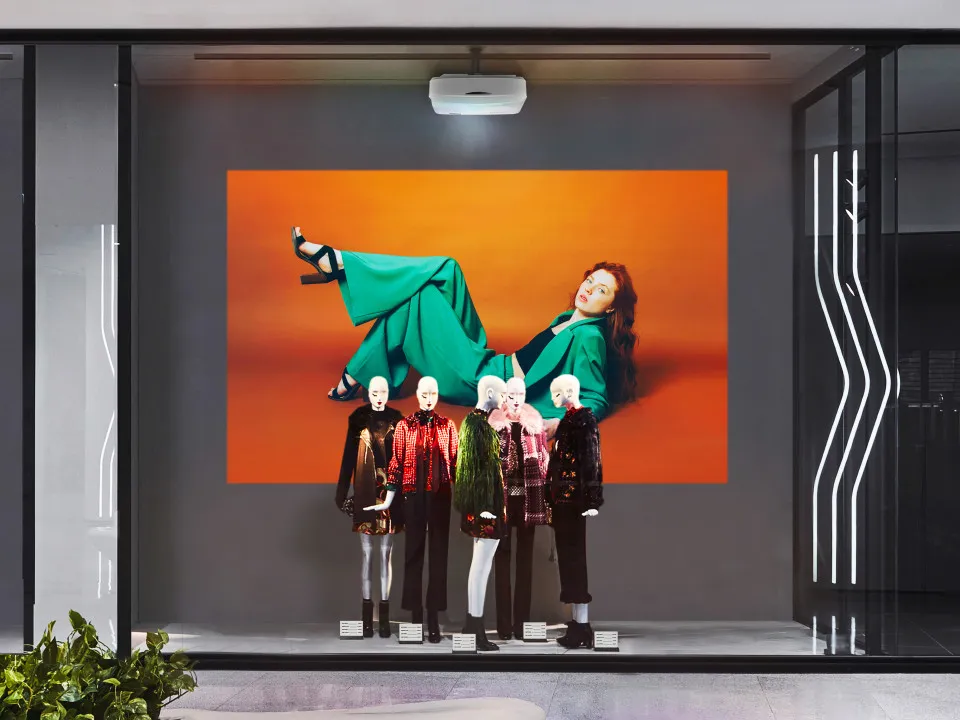 Loa tích hợp mạnh mẽ