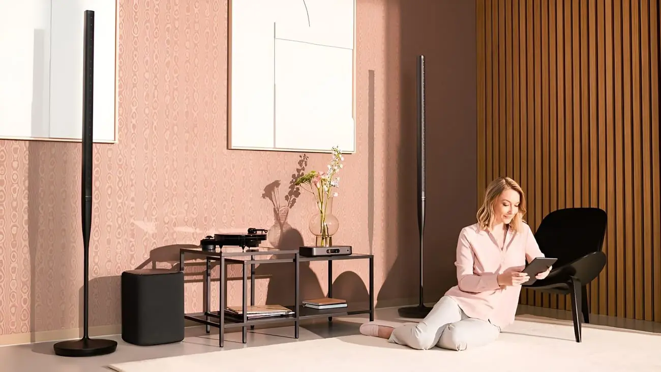 Dàn hi-fi wireless Harman Kardon Radiance 2400 – Âm thanh mạnh mẽ