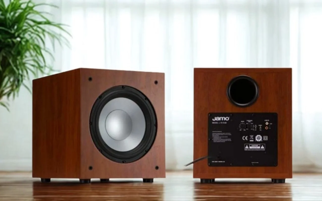 Dual driver 8 inch đối xứng độc đáo