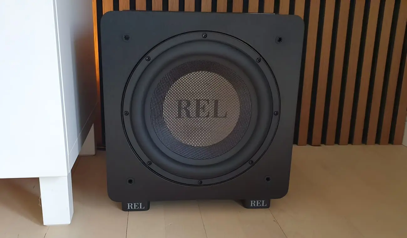 Kết nối linh hoạt với nhiều hệ thống âm thanh