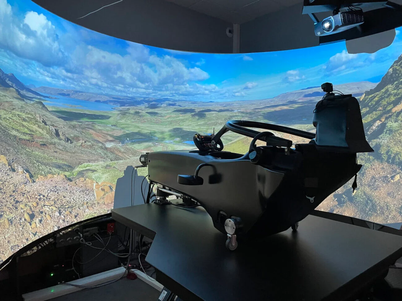 Thiết kế nhỏ gọn, linh hoạt lắp đặt