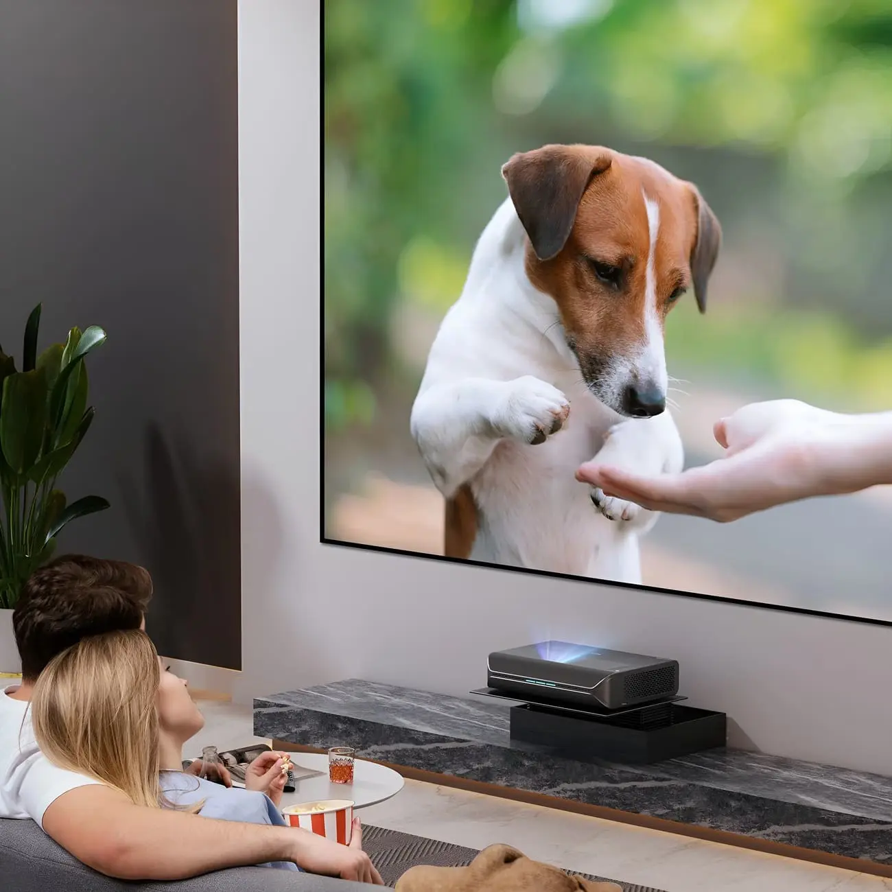 Điều chỉnh linh hoạt 4 hướng