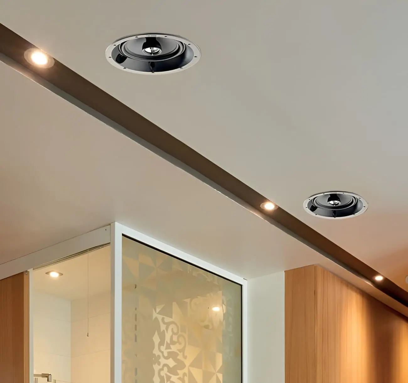 Loa âm trần Focal 100 ICW6 T – 70/100V, âm thanh rõ nét