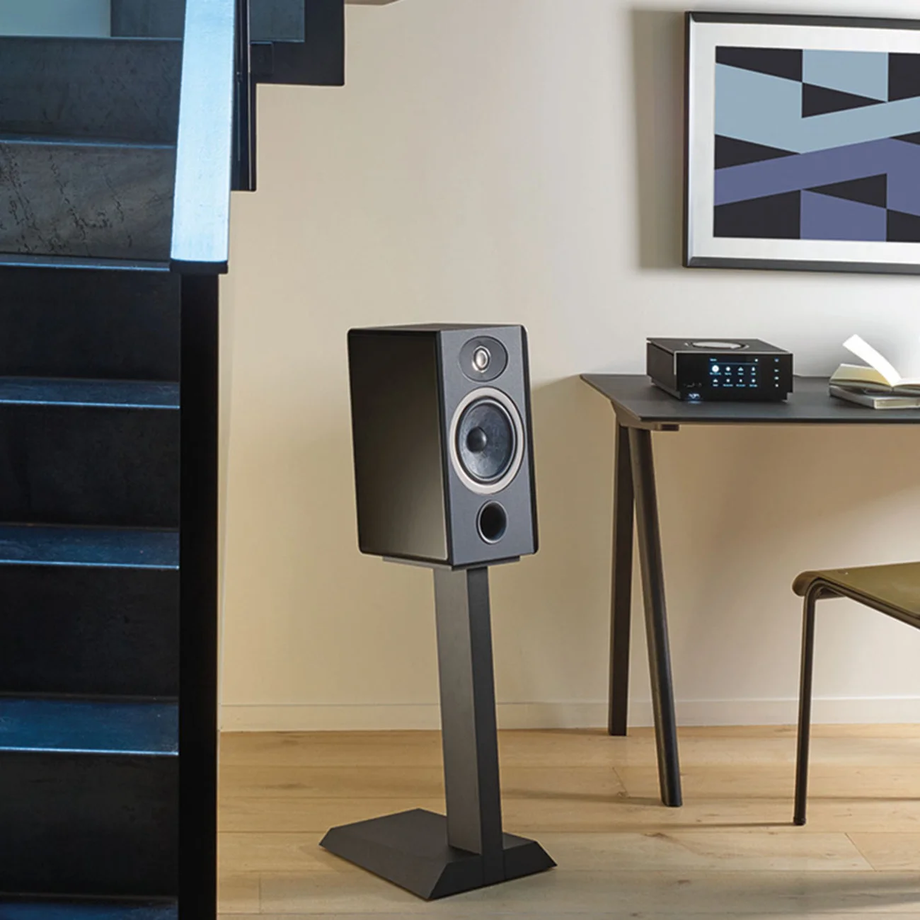 Thiết kế sang trọng, hoàn thiện cao cấp Thiết kế sang trọng, hoàn thiện cao cấp