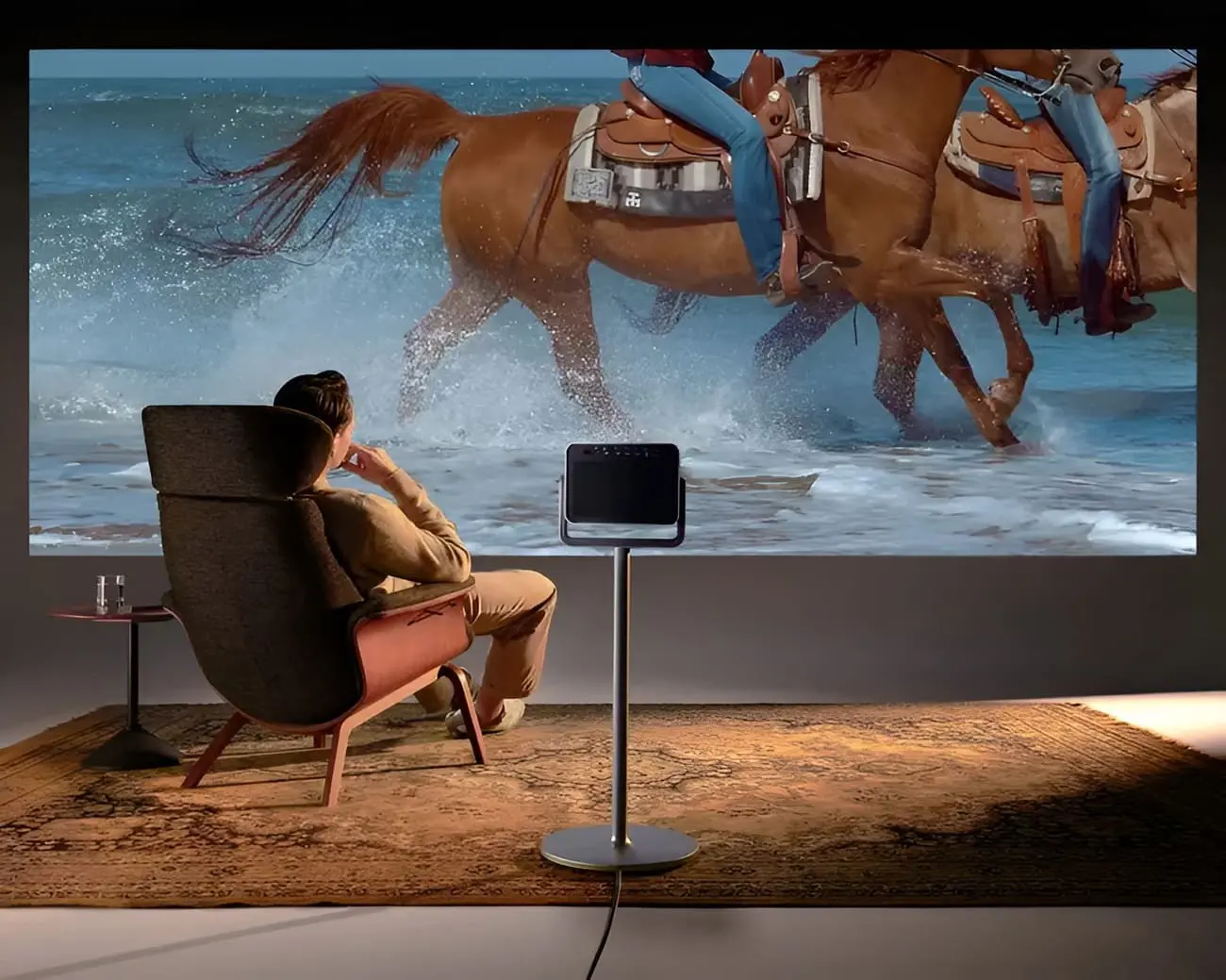 Máy chiếu 4K Leica Cine Play 1 – Smart projector, 3000 ANSI lumens