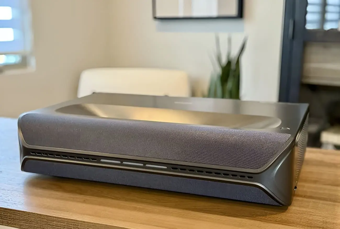 Âm thanh tích hợp Dolby Atmos