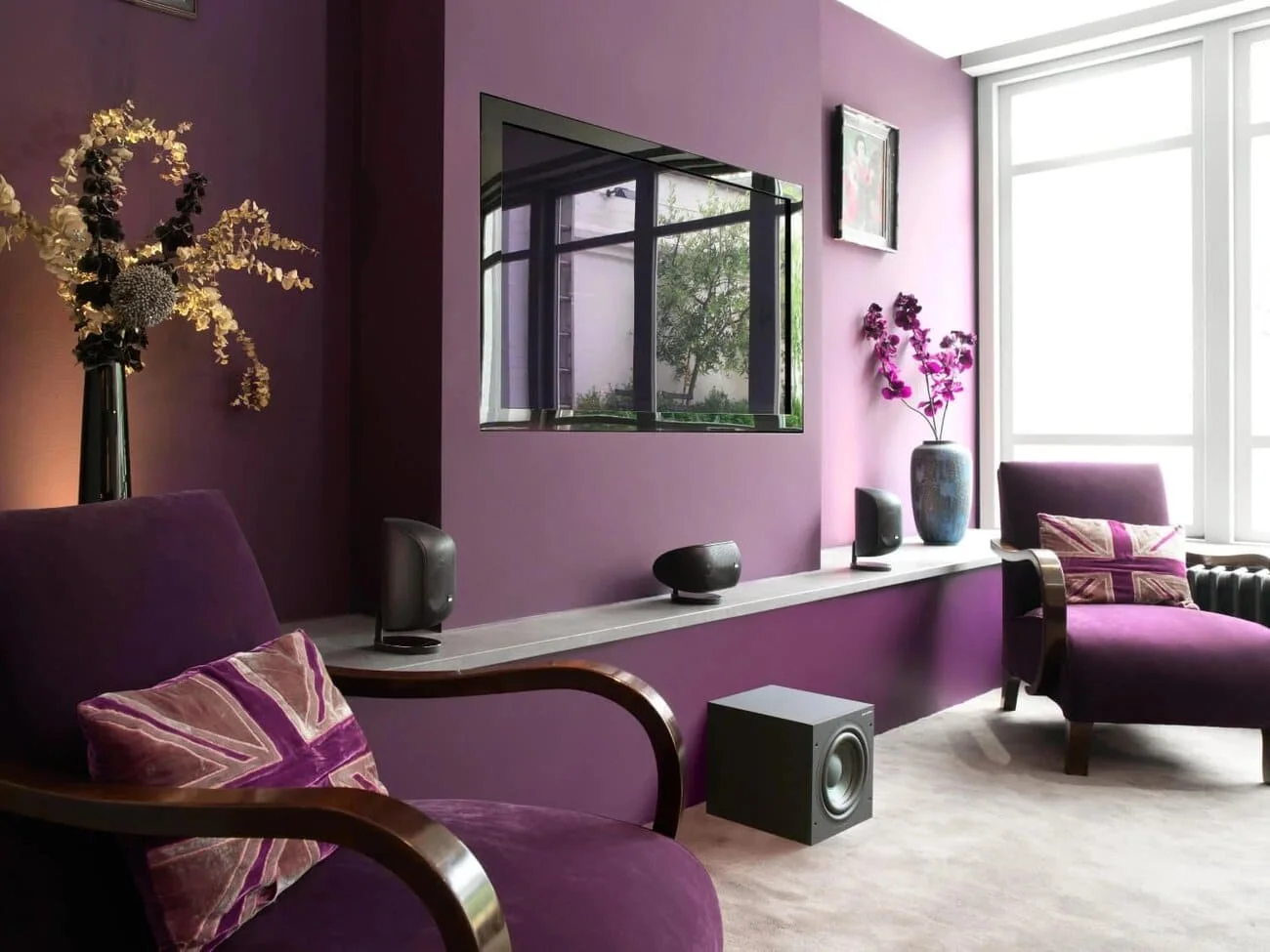 Thiết kế nhỏ gọn, dễ bố trí