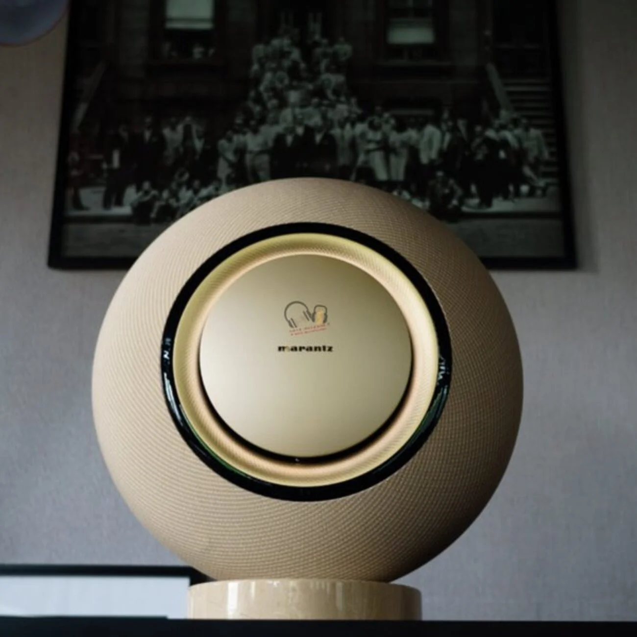Âm thanh Hi-Fi mạnh mẽ trong một thiết bị