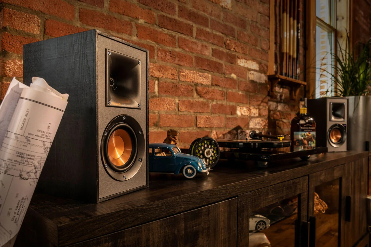 Hỗ trợ kết nối Subwoofer