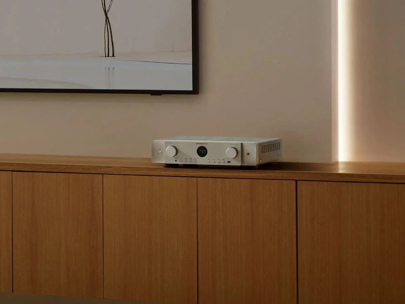 Marantz Cinema 70s chính hãng - AV Receiver 8K nhỏ gọn cho mọi không gian
