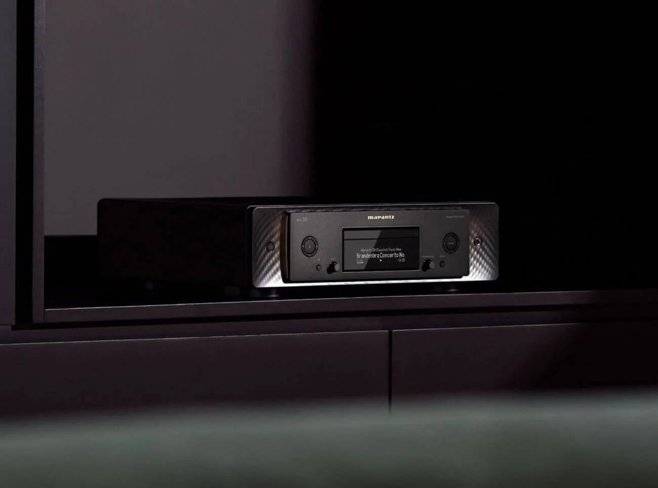 HEOS Built-in và kết nối không dây thông minh