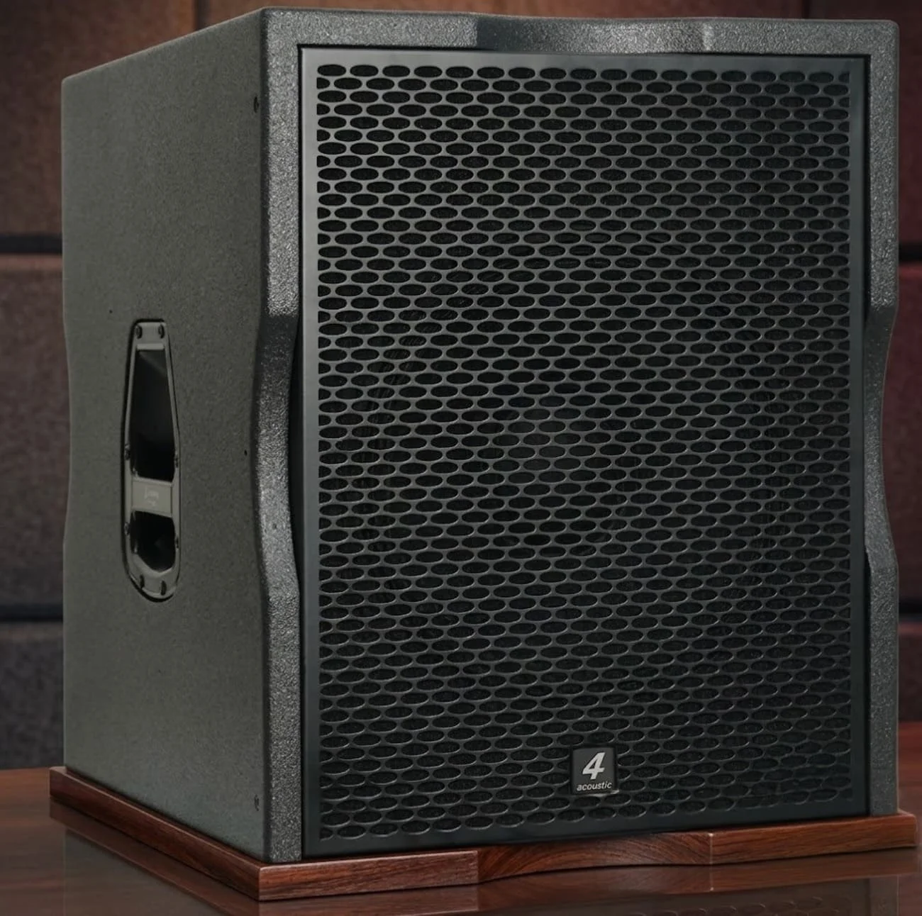 4Acoustic 118D - Loa subwoofer chuyên nghiệp chất lượng cao