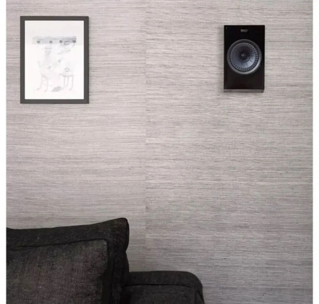 Loa hướng trần KEF R8A Meta Dolby Atmos chính hãng cao cấp và sang trọng