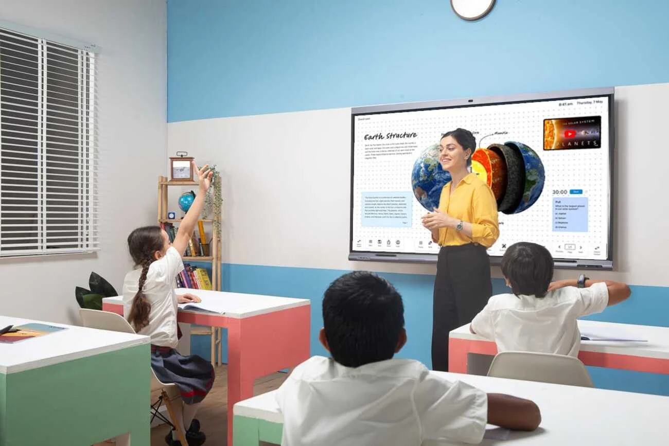 Màn hình 75 inch 4K UHD sắc nét