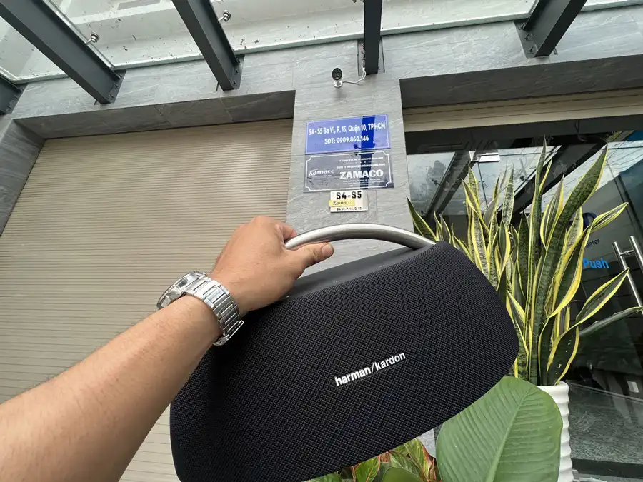 Loa Harman Kardon Go + Play