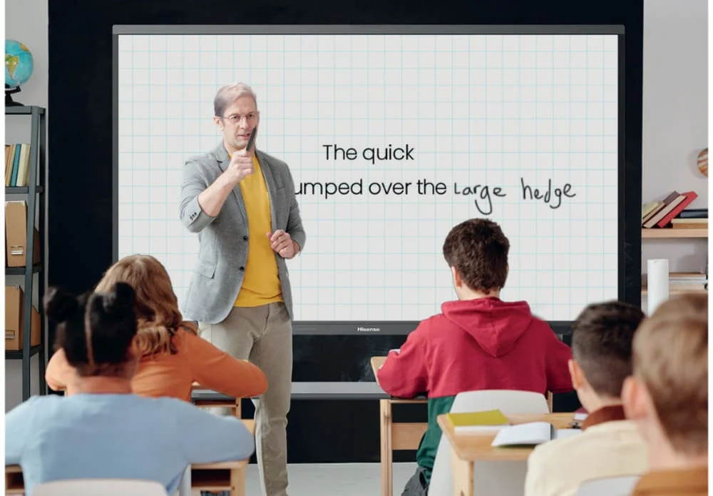 Camera và micro tích hợp (tuỳ phiên bản)