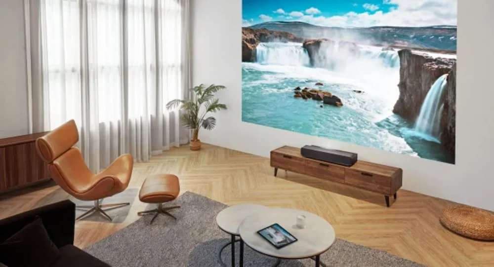 Ổ SSD và RAM tốc độ cao