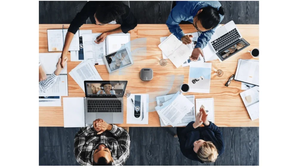 Âm thanh 360° – thu và phát rõ ràng từ mọi hướng