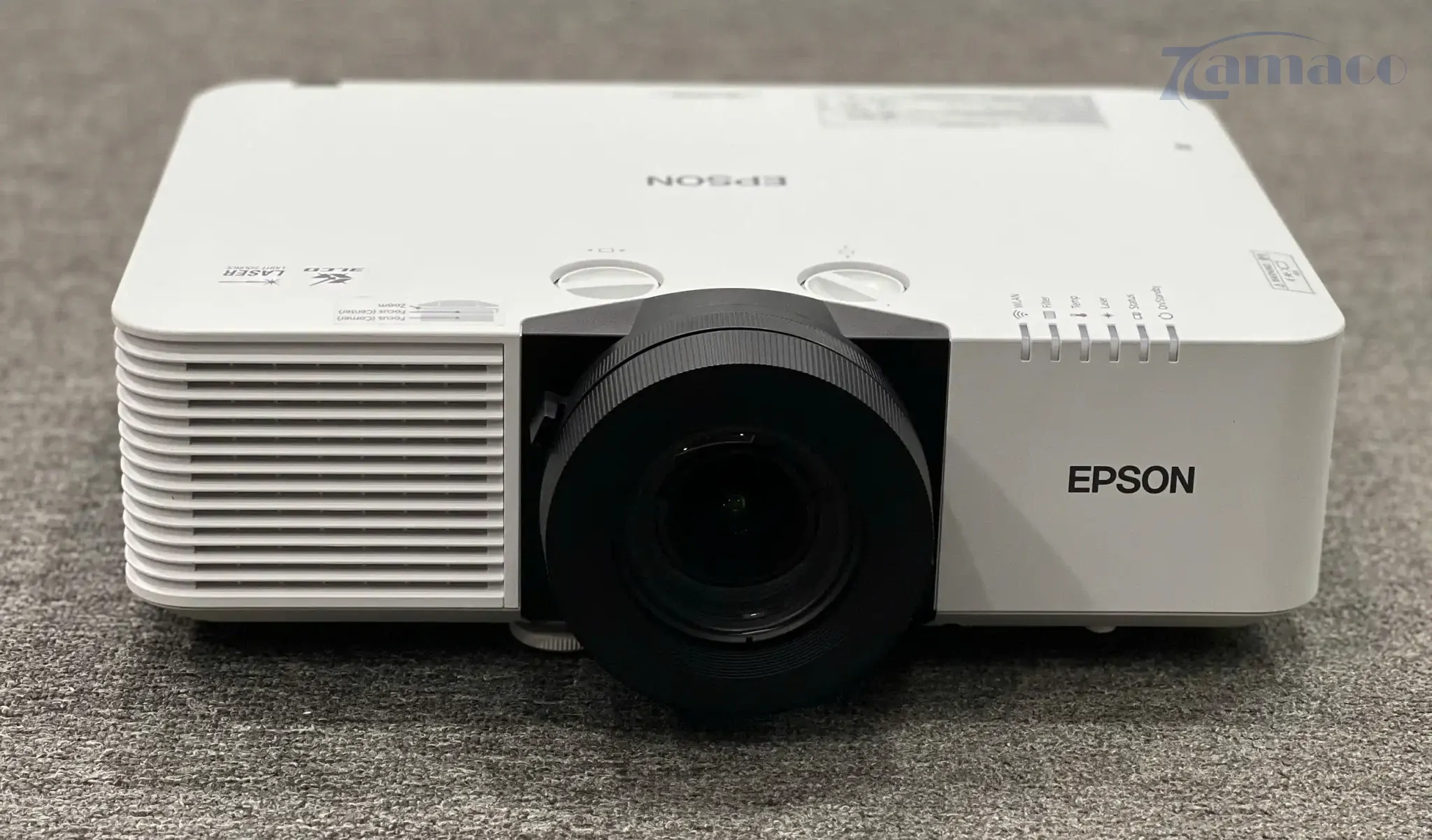 may chieu epson eb 790se thuc te 1